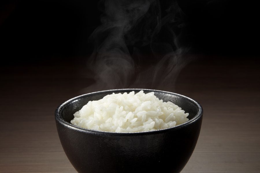 一人暮らしはお米が1ヶ月に何キロ必要？